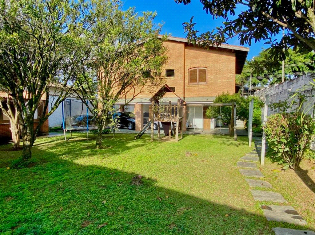 Casa dos Sonhos em Embu das Artes