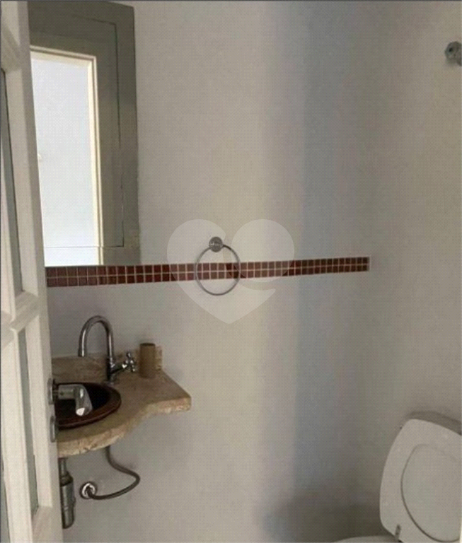 Casa à venda com 4 quartos, 300m² - Foto 17