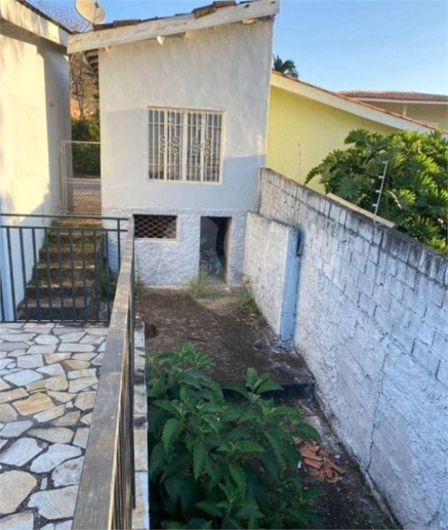 Casa à venda com 4 quartos, 300m² - Foto 25