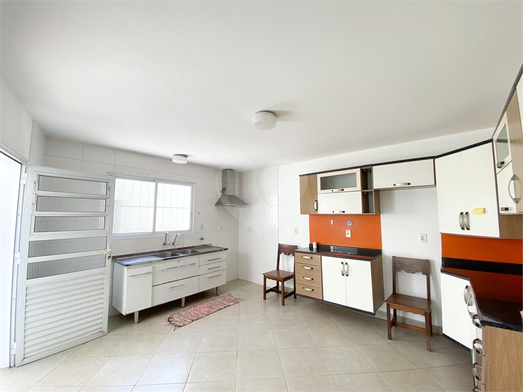 Sobrado com 3 dormitórios à venda, 170m² - Água Fria