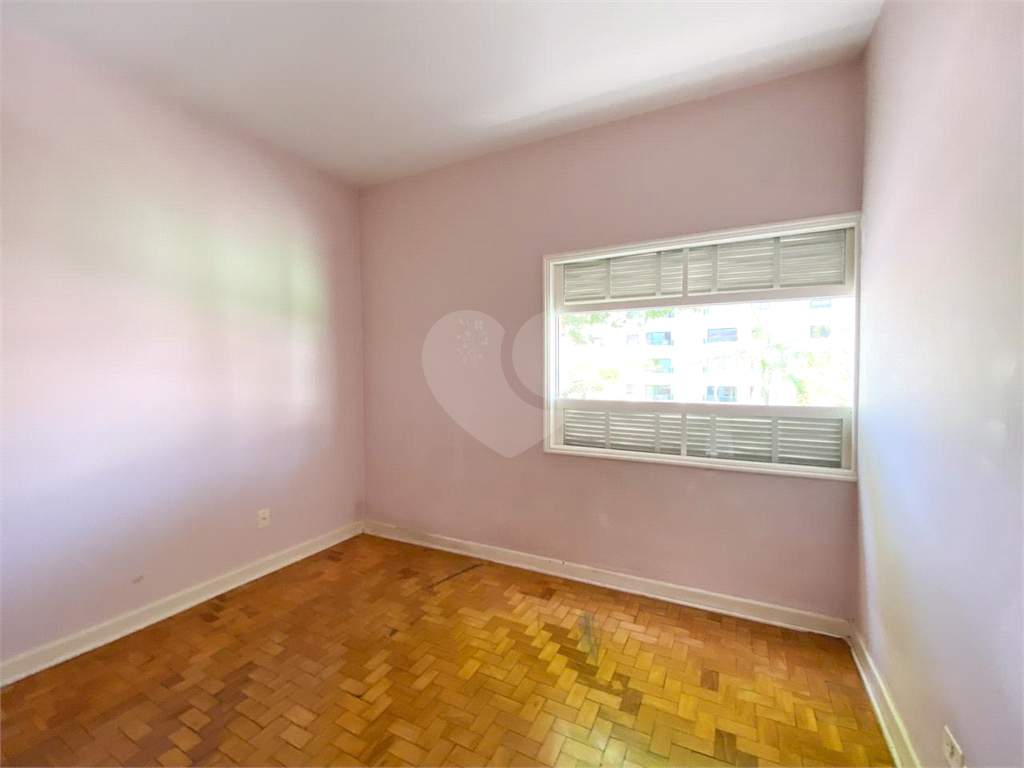 Sobrado com 3 dormitórios à venda, 170m² - Água Fria