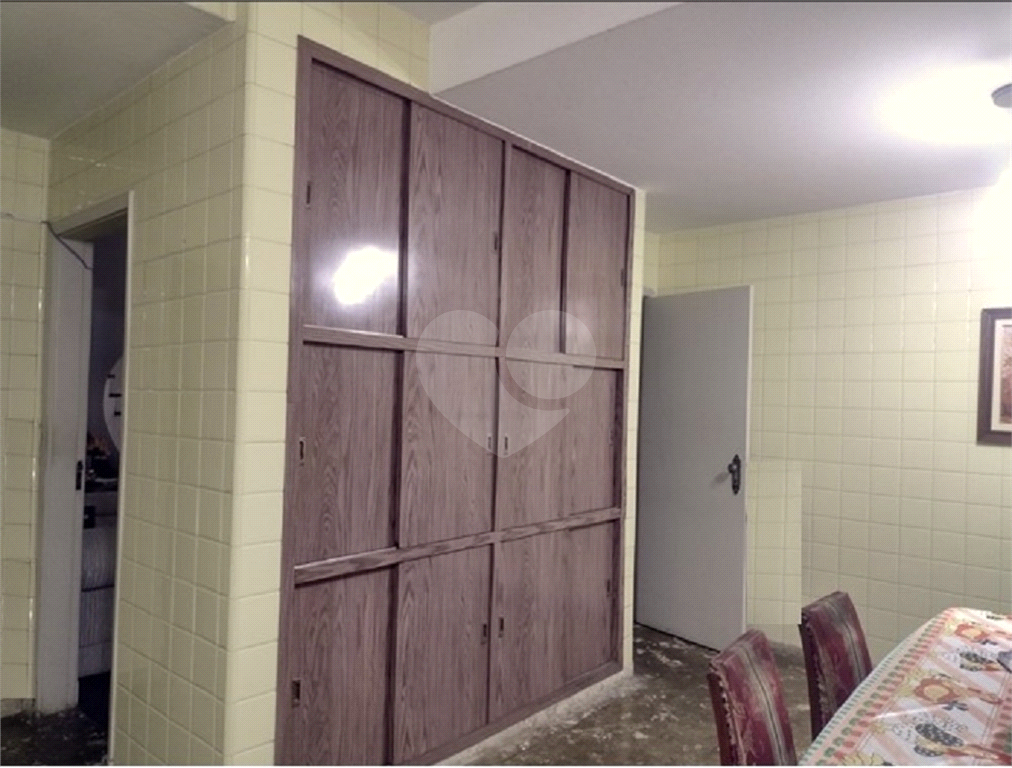 Oportunidade! Sobrado com 6 dormitórios (1suíte) à venda na Vila Gustavo