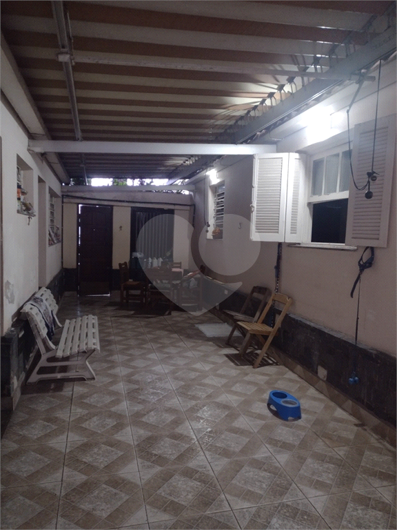 SOBRADO em VILA GUSTAVO