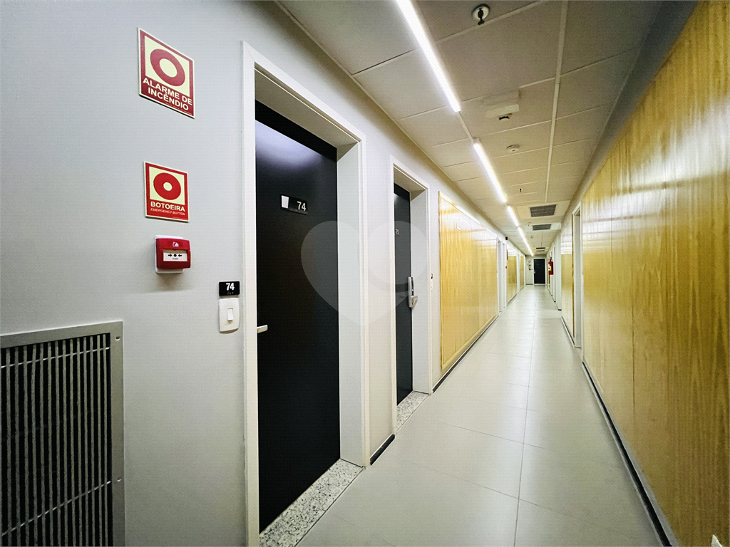 Sala comercial para venda na Barra Funda