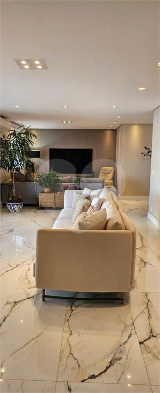 BELÍSSIMO APARTAMENTO DE 190 M2 COM 03 SUITES E VARANDA GOURMET, 06 WC, 03 VAGAS P/ VENDA EM SANTANA