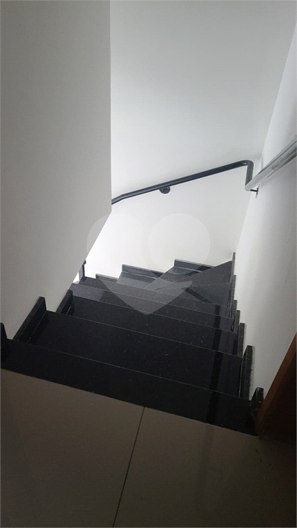 Casa a venda em Condomínio no Bairro Santa Teresinha / SP!