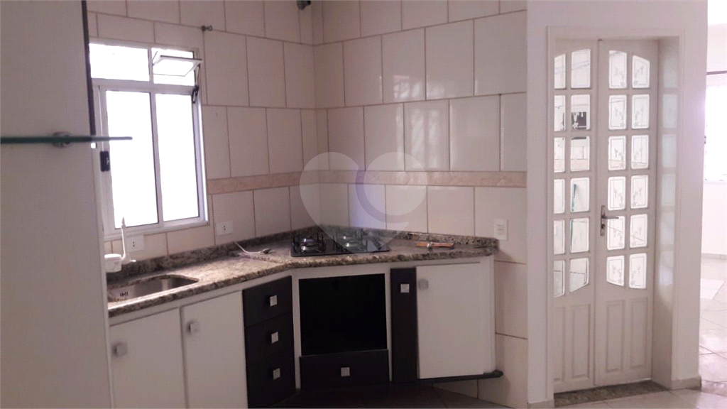 Casa à venda com 3 quartos, 106m² - Foto 12