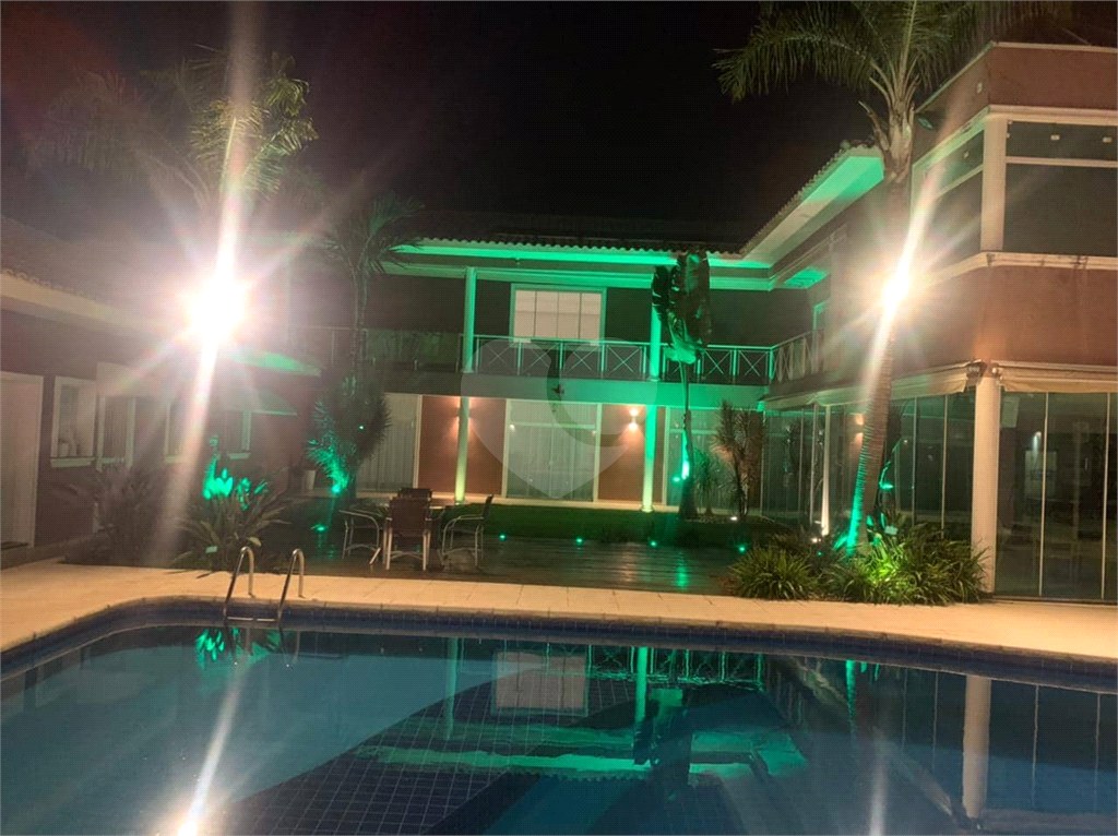 Casa em Condomínio Fechado