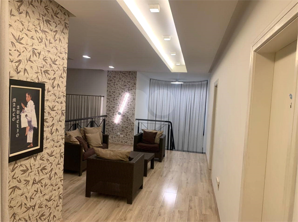 Casa em Condomínio Fechado