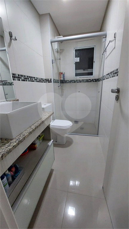 APARTAMENTO em PARQUE BRISTOL