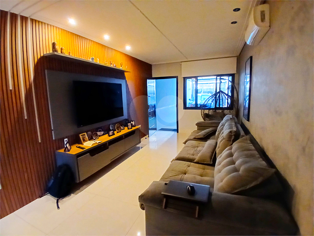 Sobrado 3 suítes - Parque São Domingos