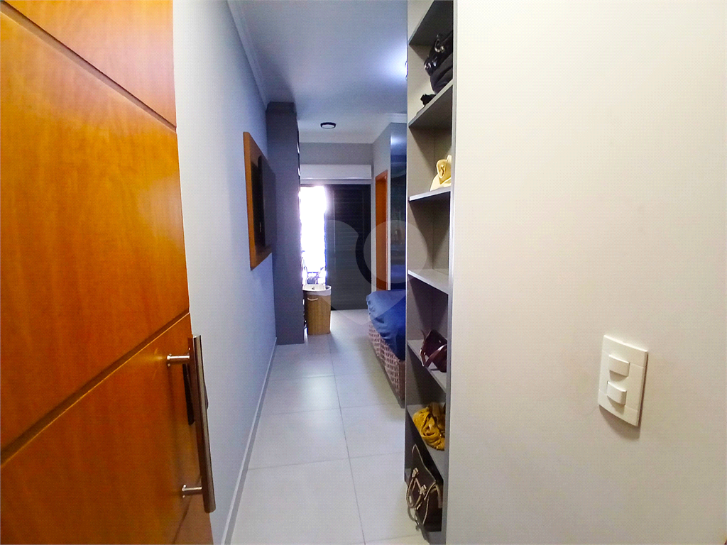 Sobrado 3 suítes - Parque São Domingos