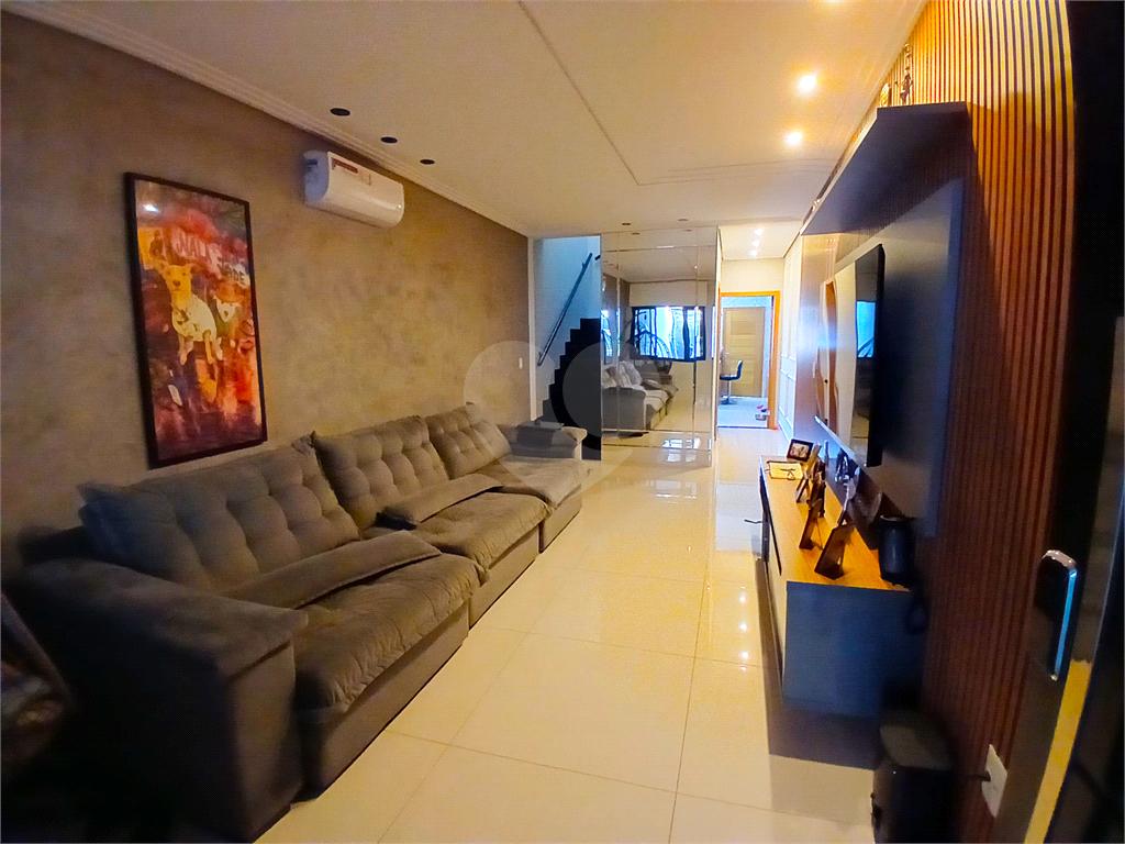 Sobrado 3 suítes - Parque São Domingos