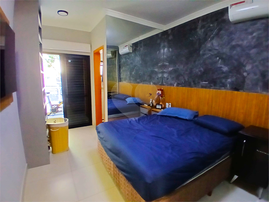 Sobrado 3 suítes - Parque São Domingos