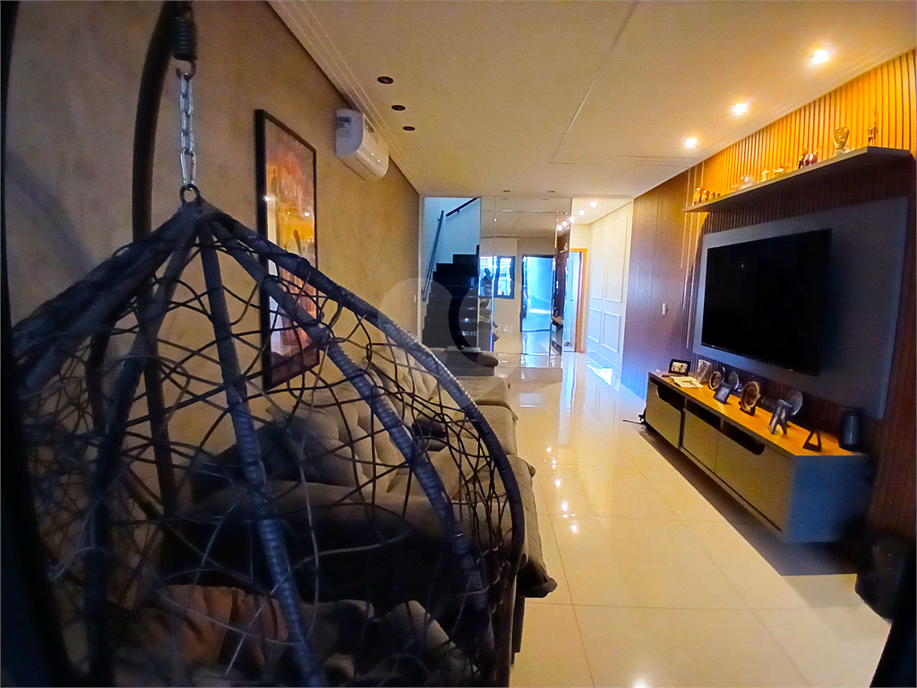 Sobrado 3 suítes - Parque São Domingos