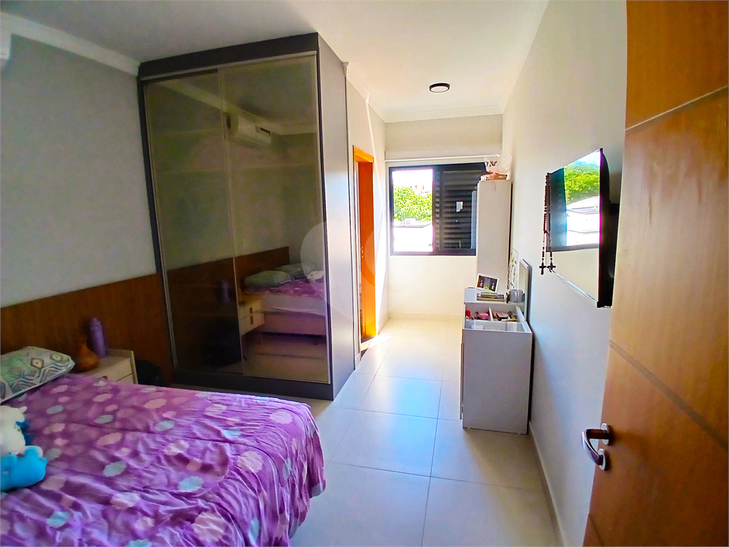 Sobrado 3 suítes - Parque São Domingos