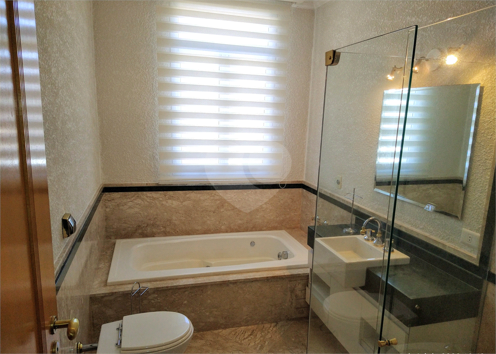 Mansão Condomínio Tremembé | 4 Suítes | 12 Vagas | 799m² | Espaço Gourmet e Lazer Completo