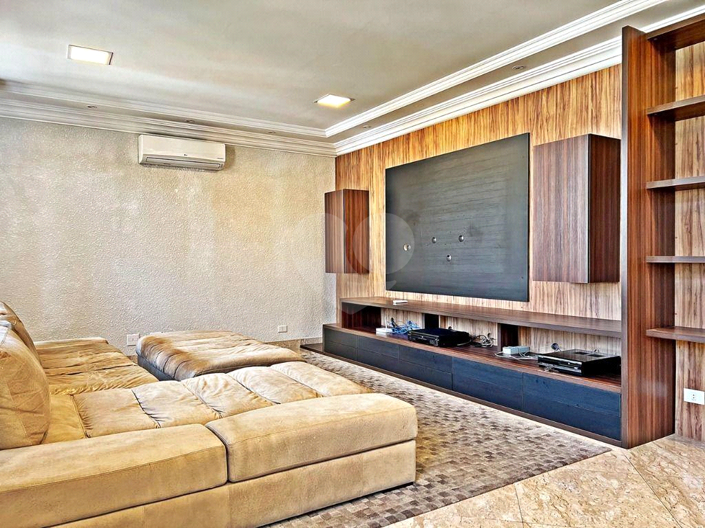 Mansão Condomínio Tremembé | 4 Suítes | 12 Vagas | 799m² | Espaço Gourmet e Lazer Completo