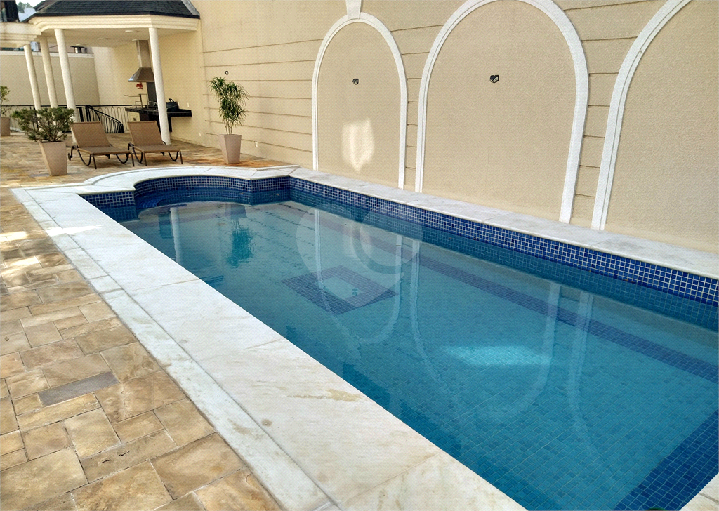 Mansão Condomínio Tremembé | 4 Suítes | 12 Vagas | 799m² | Espaço Gourmet e Lazer Completo
