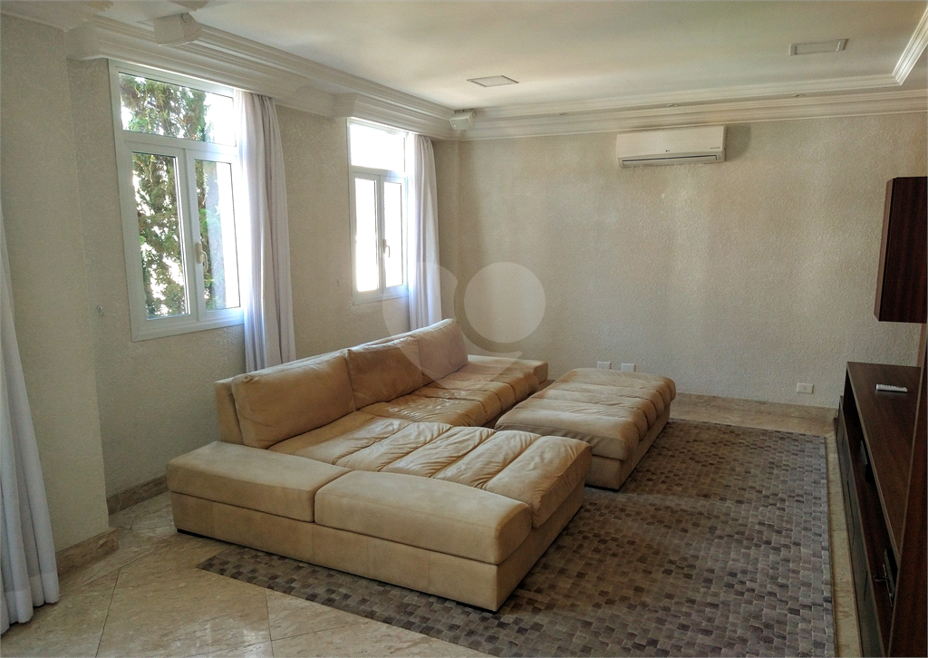 Mansão Condomínio Tremembé | 4 Suítes | 12 Vagas | 799m² | Espaço Gourmet e Lazer Completo