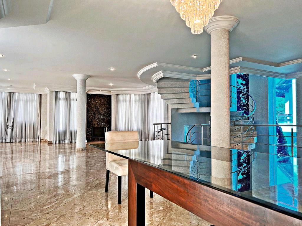Mansão Condomínio Tremembé | 4 Suítes | 12 Vagas | 799m² | Espaço Gourmet e Lazer Completo