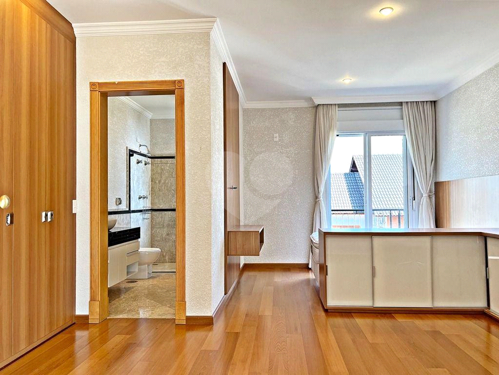 Mansão Condomínio Tremembé | 4 Suítes | 12 Vagas | 799m² | Espaço Gourmet e Lazer Completo
