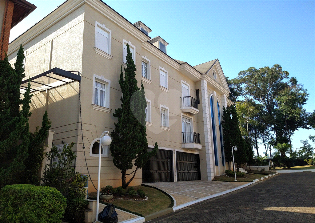 Mansão Condomínio Tremembé | 4 Suítes | 12 Vagas | 799m² | Espaço Gourmet e Lazer Completo