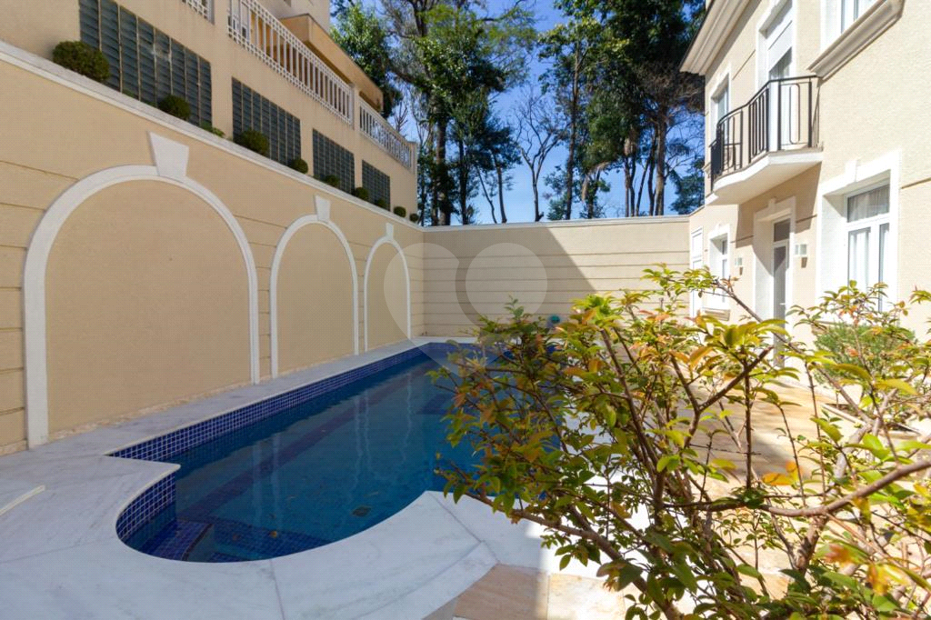 Mansão Condomínio Tremembé | 4 Suítes | 12 Vagas | 799m² | Espaço Gourmet e Lazer Completo