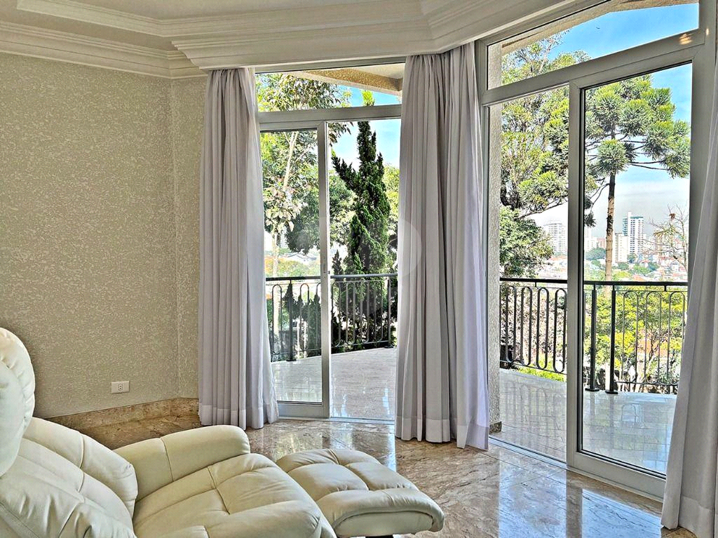 Mansão Condomínio Tremembé | 4 Suítes | 12 Vagas | 799m² | Espaço Gourmet e Lazer Completo