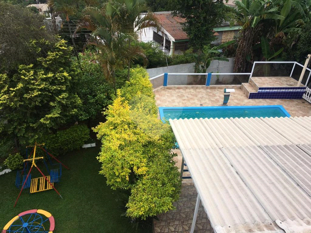 casa tres quartos com piscina e quadra  em mairipora