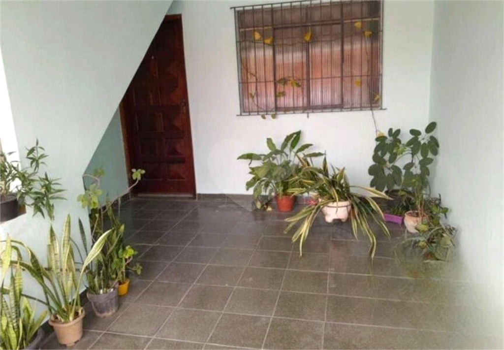 Casa à venda com 4 quartos, 150m² - Foto 2