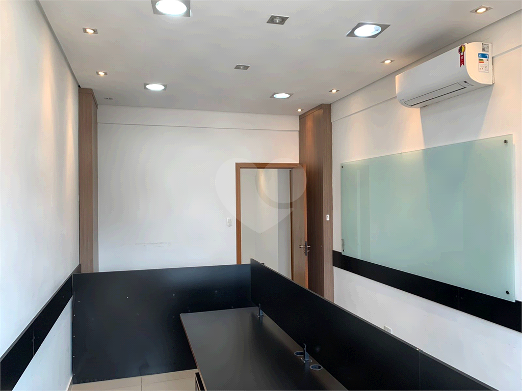 APARTAMENTO COMERCIAL  COM 4 SALAS 108m² NA BELA VISTA