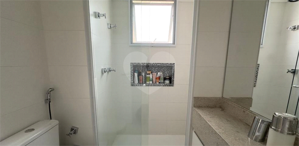 APARTAMENTO em VILA ROMANA