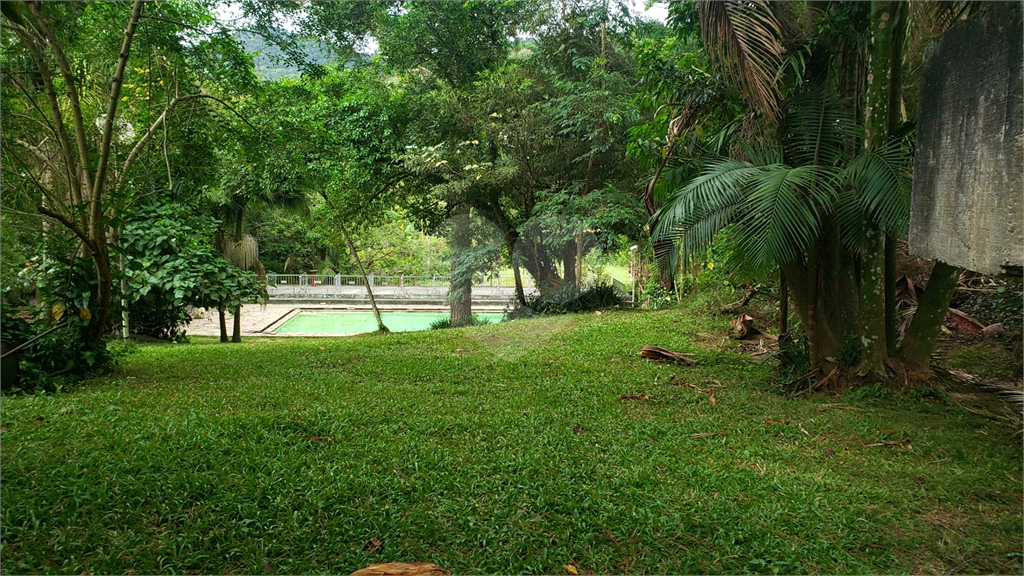 CASA TÉRREA  PARA INVESTIDOR  17.000 M² DE TERRENO AV. SEZEFREDO FAGUNDES