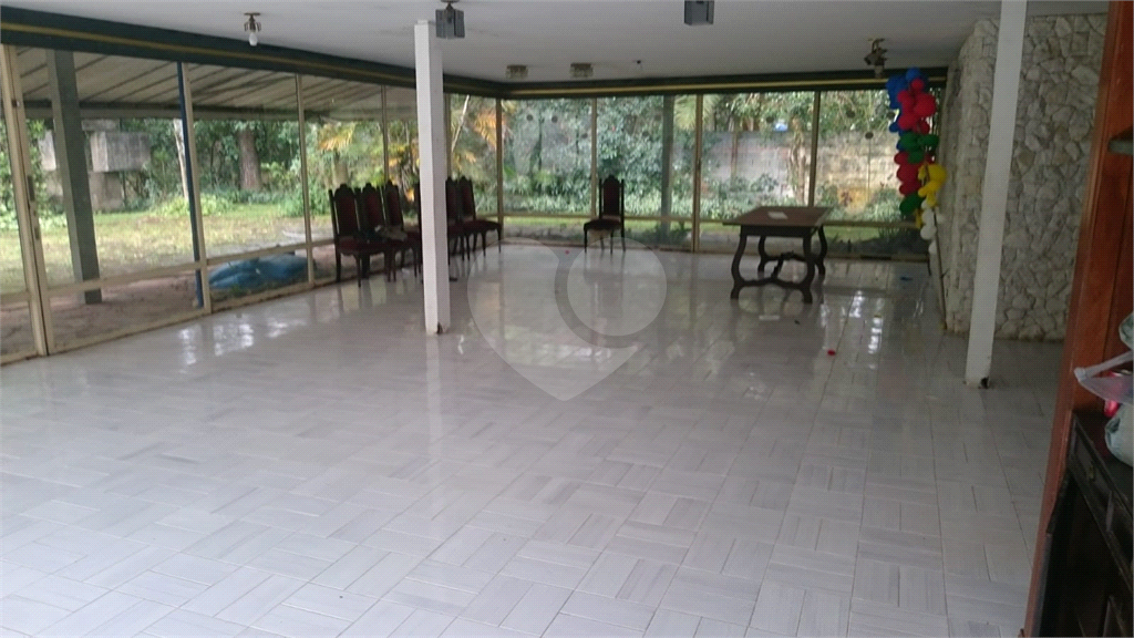 CASA TÉRREA  PARA INVESTIDOR  17.000 M² DE TERRENO AV. SEZEFREDO FAGUNDES