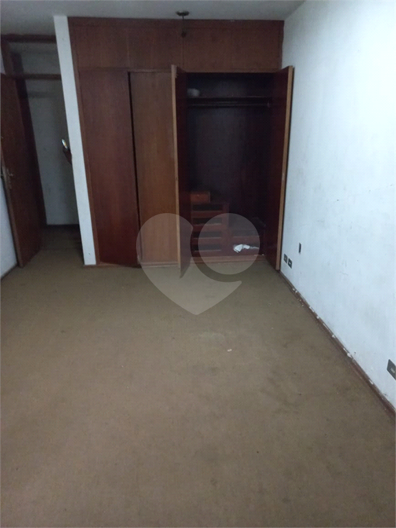 CASA TÉRREA  PARA INVESTIDOR  17.000 M² DE TERRENO AV. SEZEFREDO FAGUNDES