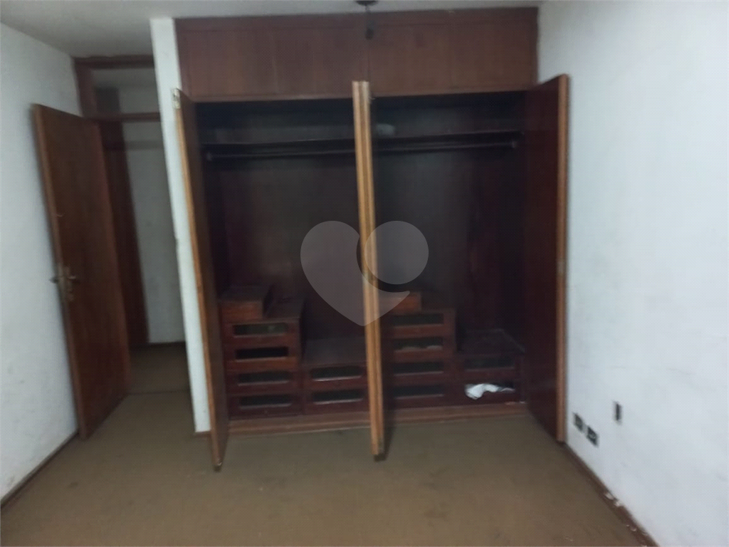 CASA TÉRREA  PARA INVESTIDOR  17.000 M² DE TERRENO AV. SEZEFREDO FAGUNDES