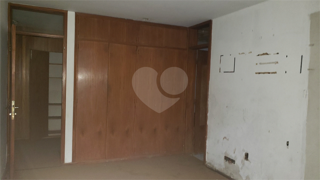 CASA TÉRREA  PARA INVESTIDOR  17.000 M² DE TERRENO AV. SEZEFREDO FAGUNDES