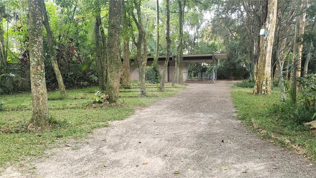 CASA TÉRREA  PARA INVESTIDOR  17.000 M² DE TERRENO AV. SEZEFREDO FAGUNDES