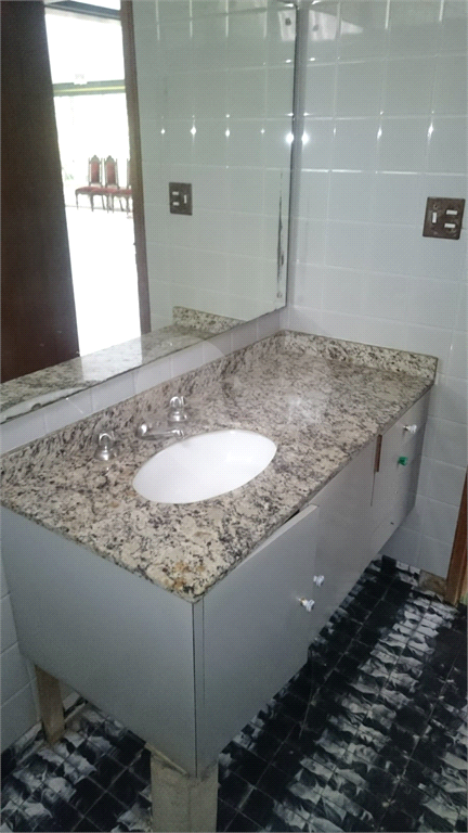 CASA TÉRREA  PARA INVESTIDOR  17.000 M² DE TERRENO AV. SEZEFREDO FAGUNDES