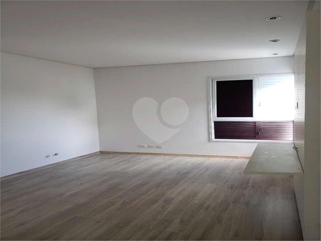 Casa à venda com 3 quartos, 144m² - Foto 12