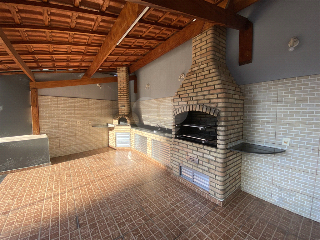 Oportunidade! Apartamento localizado no coração de Santana, com 3 dormitórios, 2 vagas 