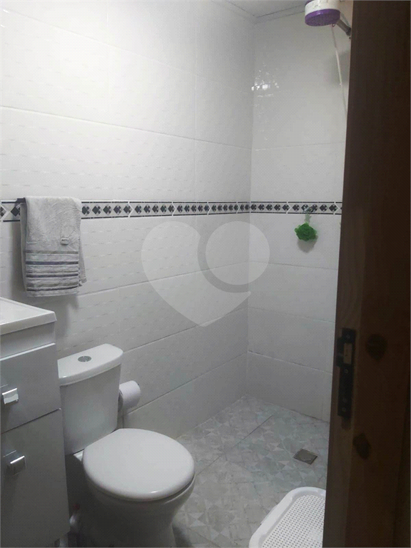 Sobrado à Venda no Jardim Japão com 04 Quartos por R$ 560.000,00