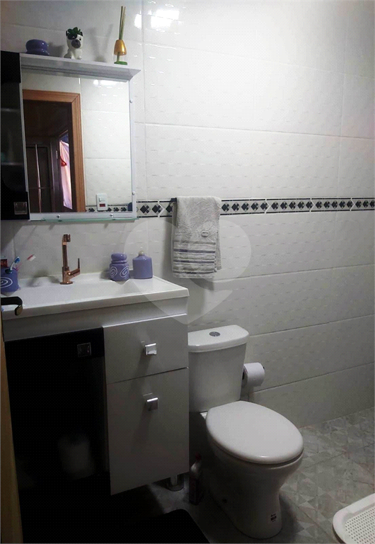 Sobrado à Venda no Jardim Japão com 04 Quartos por R$ 560.000,00