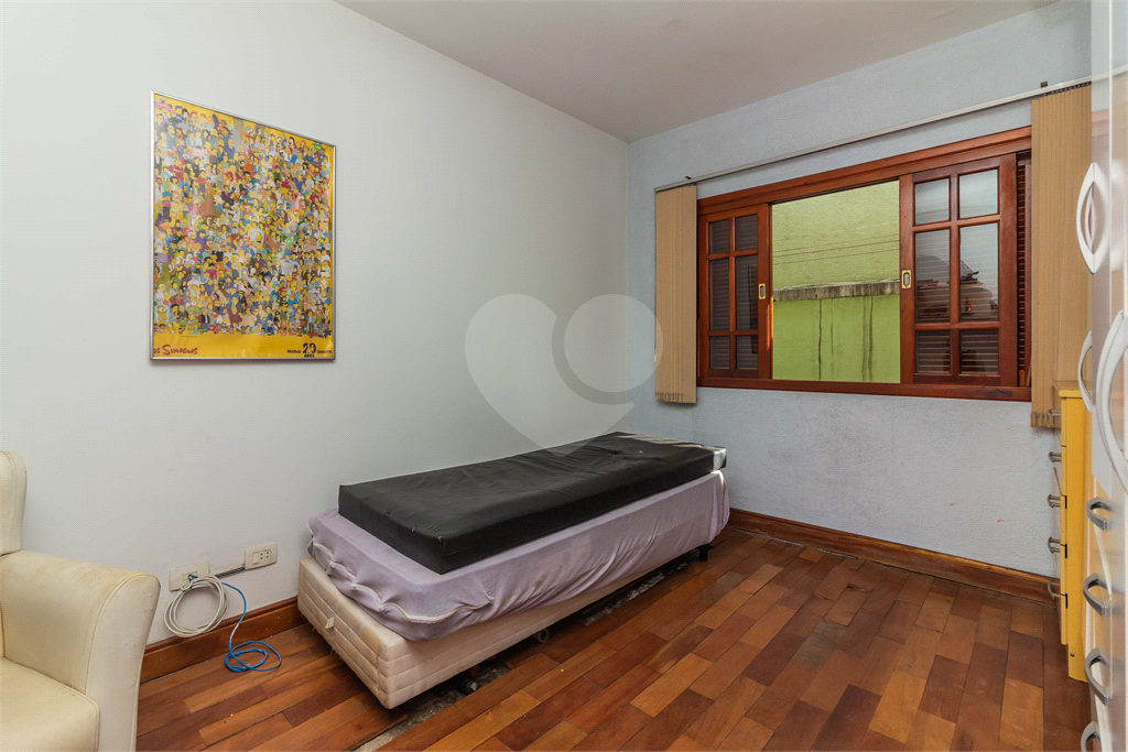 CASA À VENDA COM 4 QUARTOS -  6 VAGAS NO BAIRRO VILA SÃO FRANCISCO.