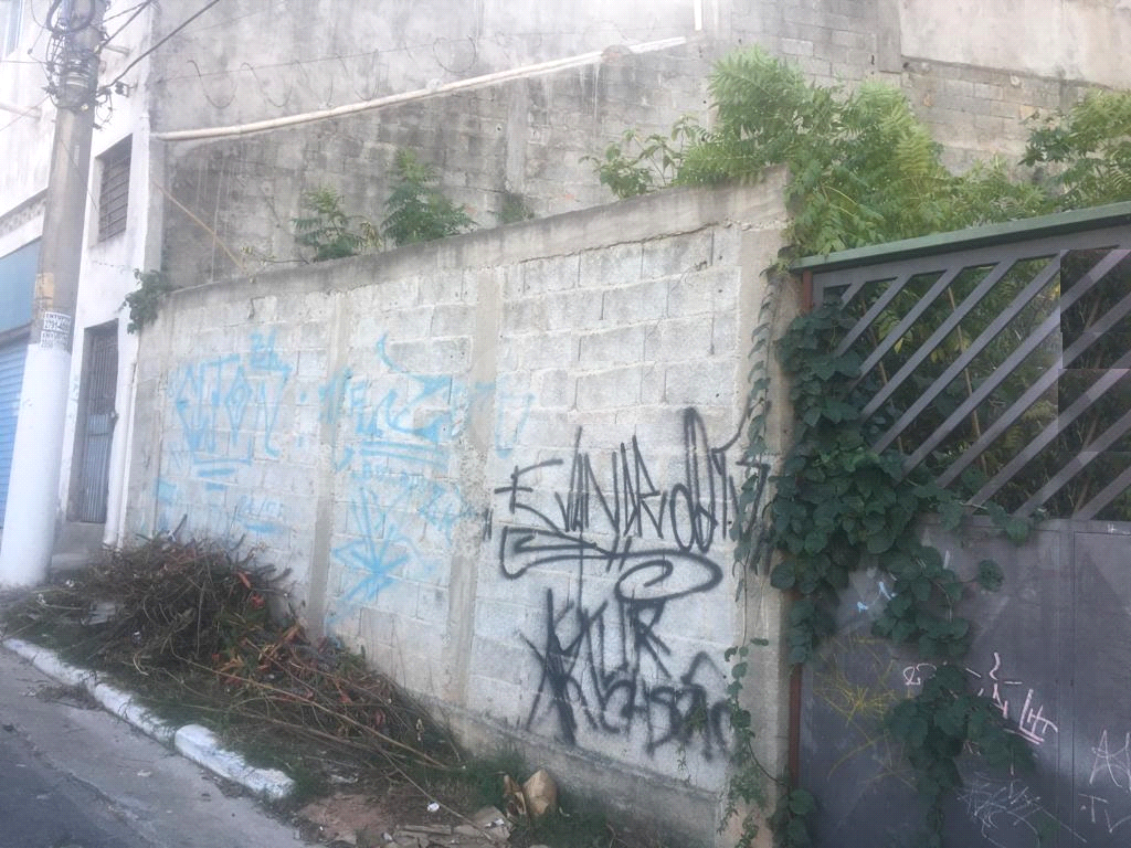 Terreno à venda  341 metros - Parada Inglesa!