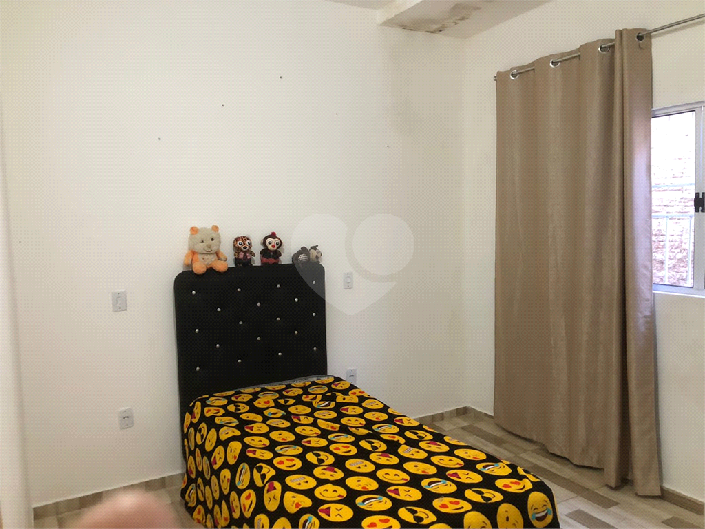 Casa à venda com 2 quartos, 80m² - Foto 19