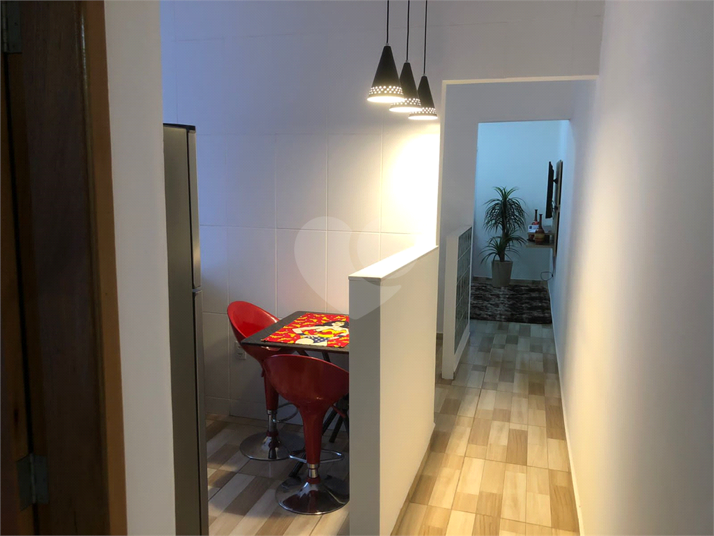 Casa à venda com 2 quartos, 80m² - Foto 9