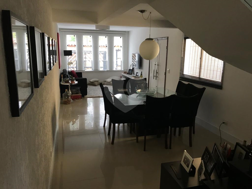 Sobrado à venda com 3 quartos, 150m² - Foto 2