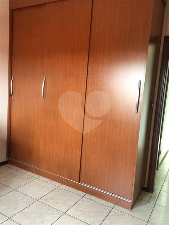Sobrado à venda com 4 quartos, 200m² - Foto 15